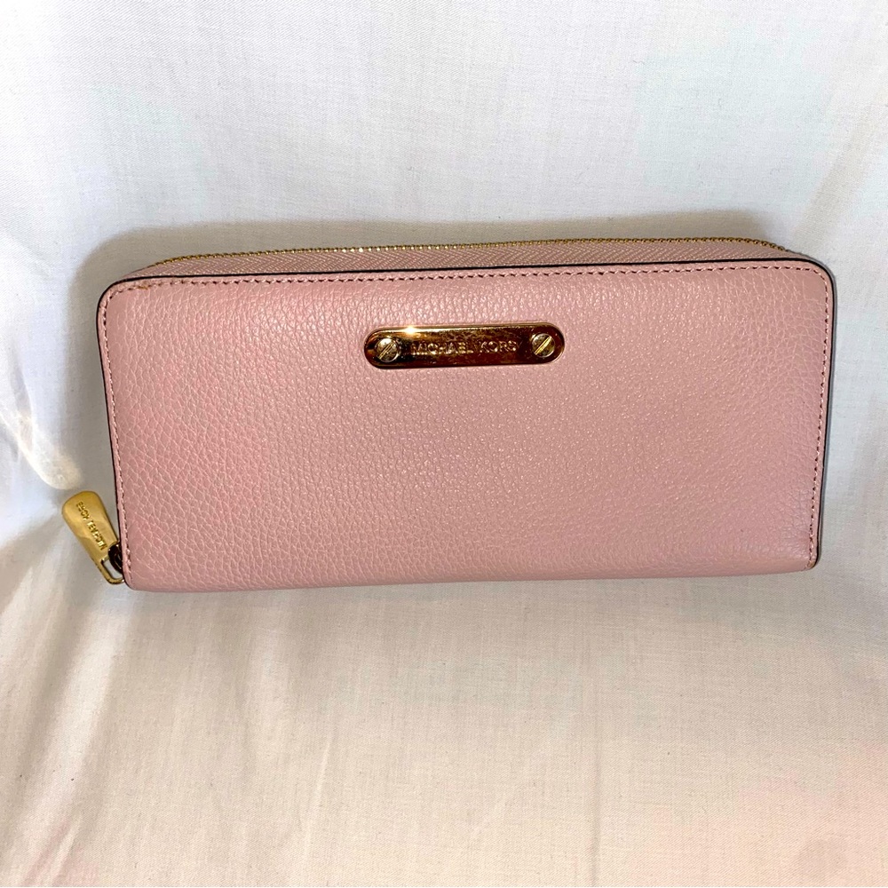 MICHAEL Michael Kors Jet Set Travel Zip Around Leather Wallet- Blossom
